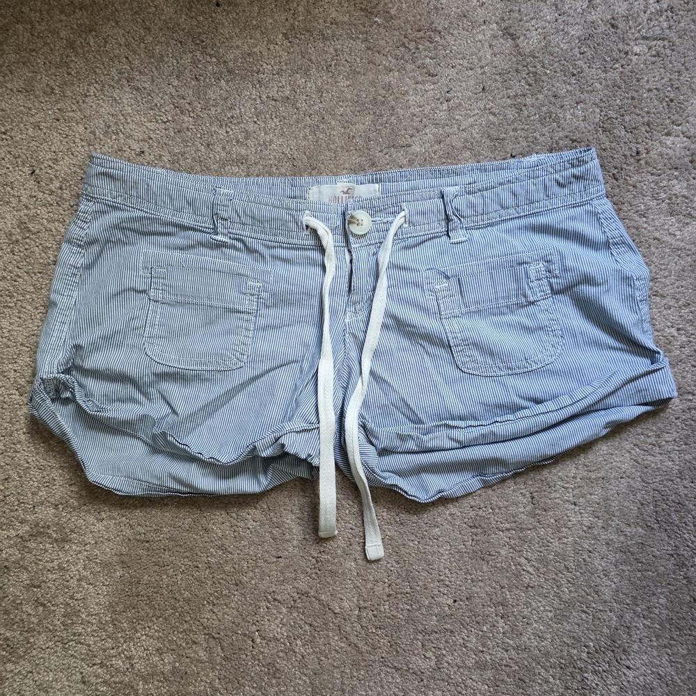 Hollister Light Blue Striped Women's Cargo Shorts